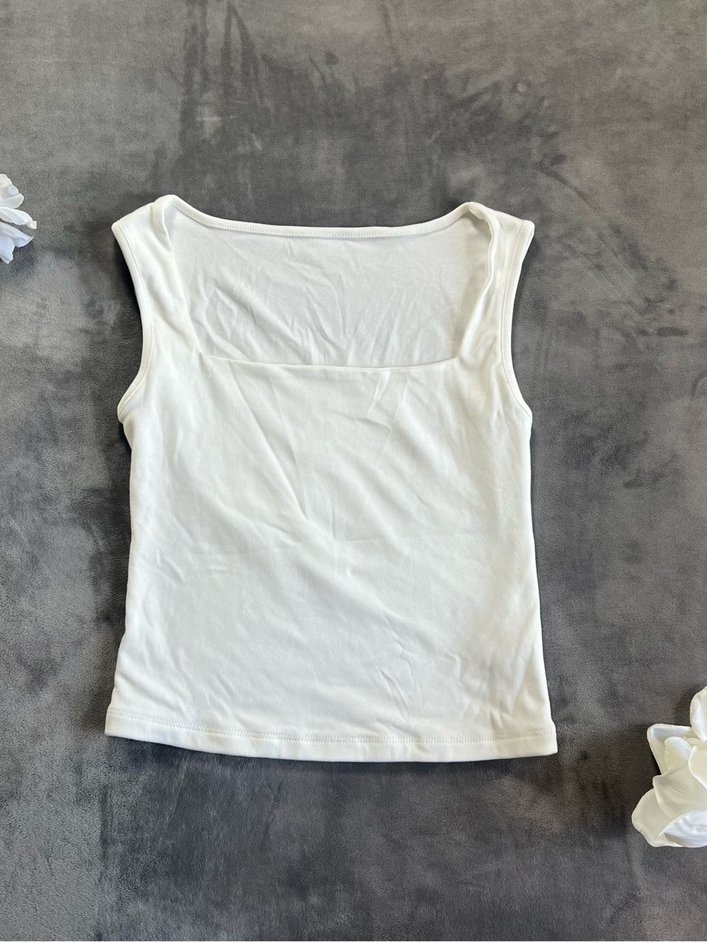 White Women's Square Neck Tank Top - Brand Not Visible